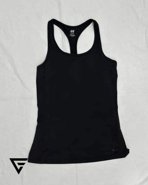 Pull noir
