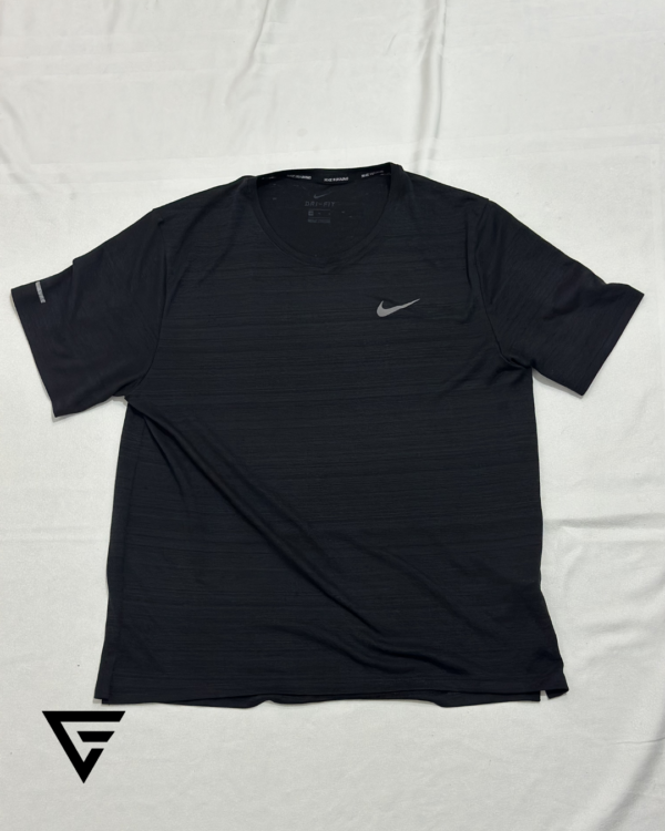 T-shirt Nike