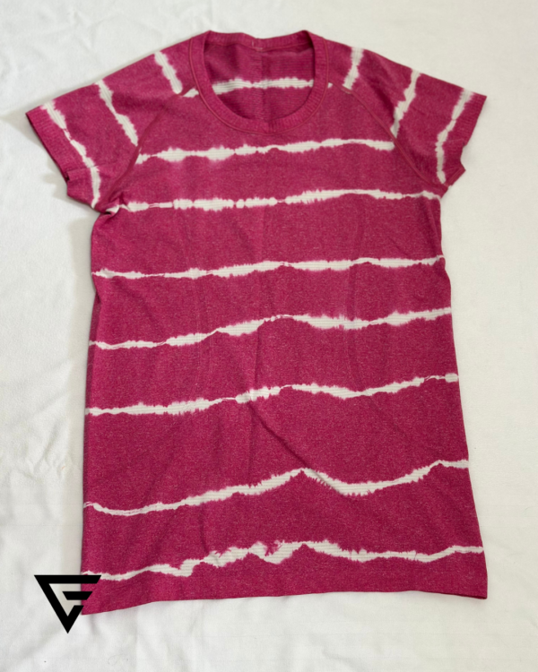 T-shirt Lululemon rayé