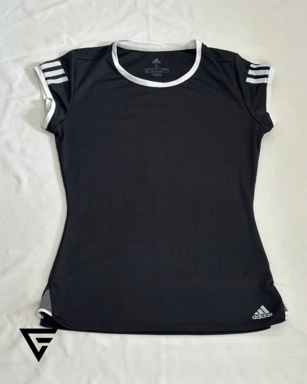 T-shirt adidas